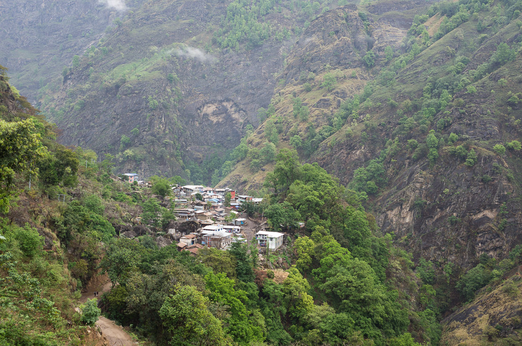 Jagat поближе