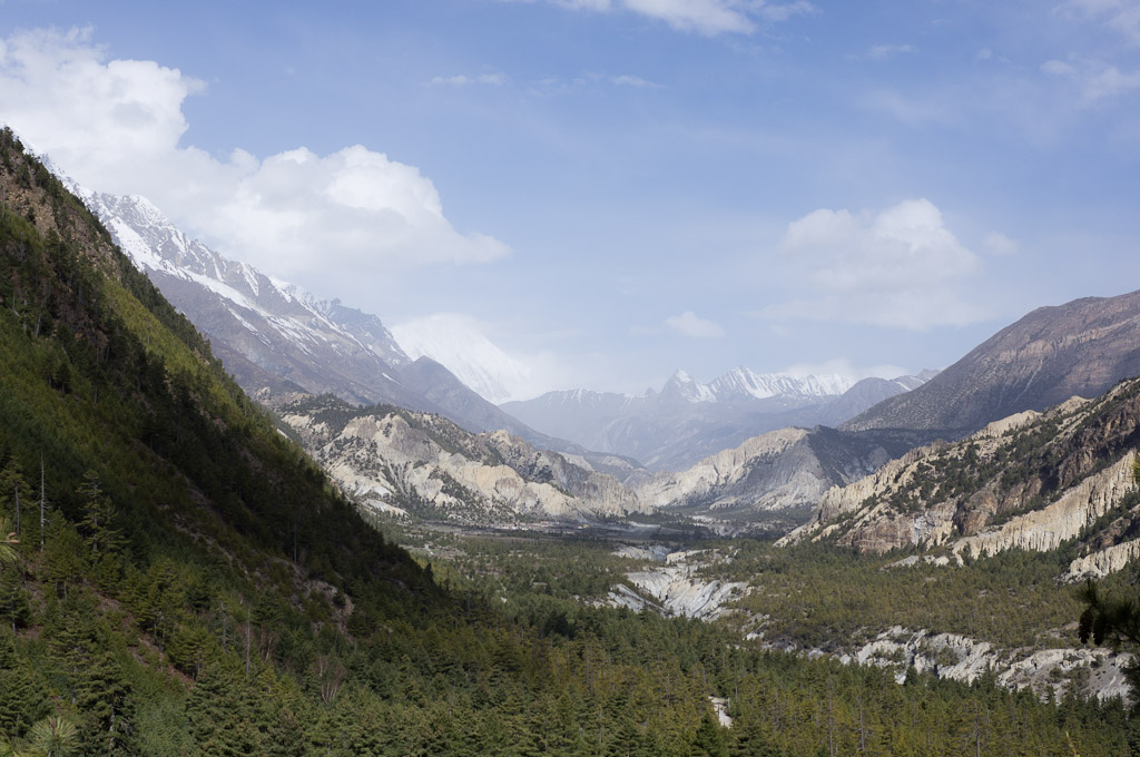 долина в горах