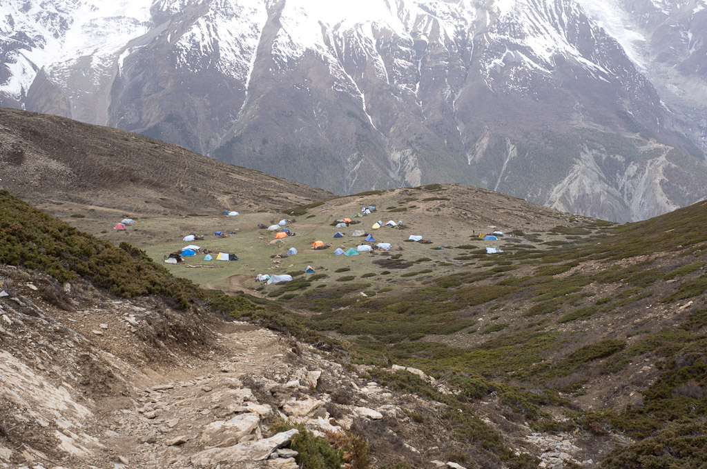 палаточный лагерь