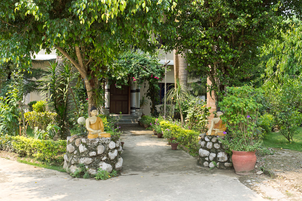 Трёхэтажный отель