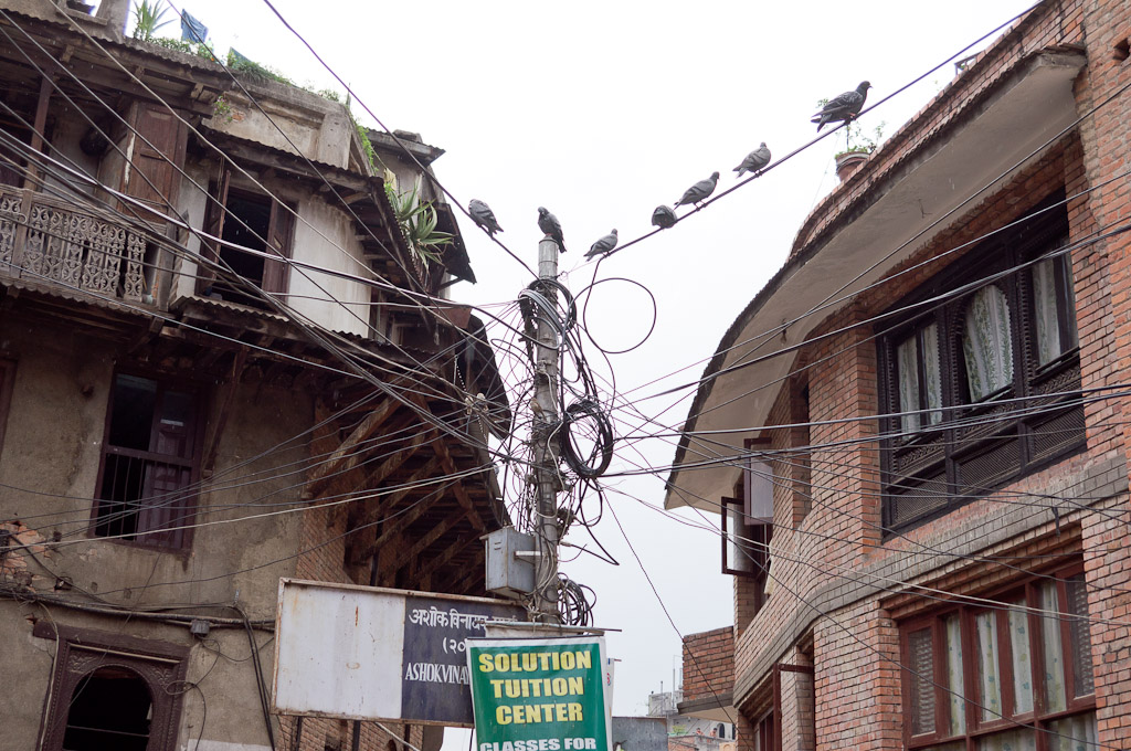 Катманду провода