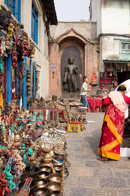 торговля в храме